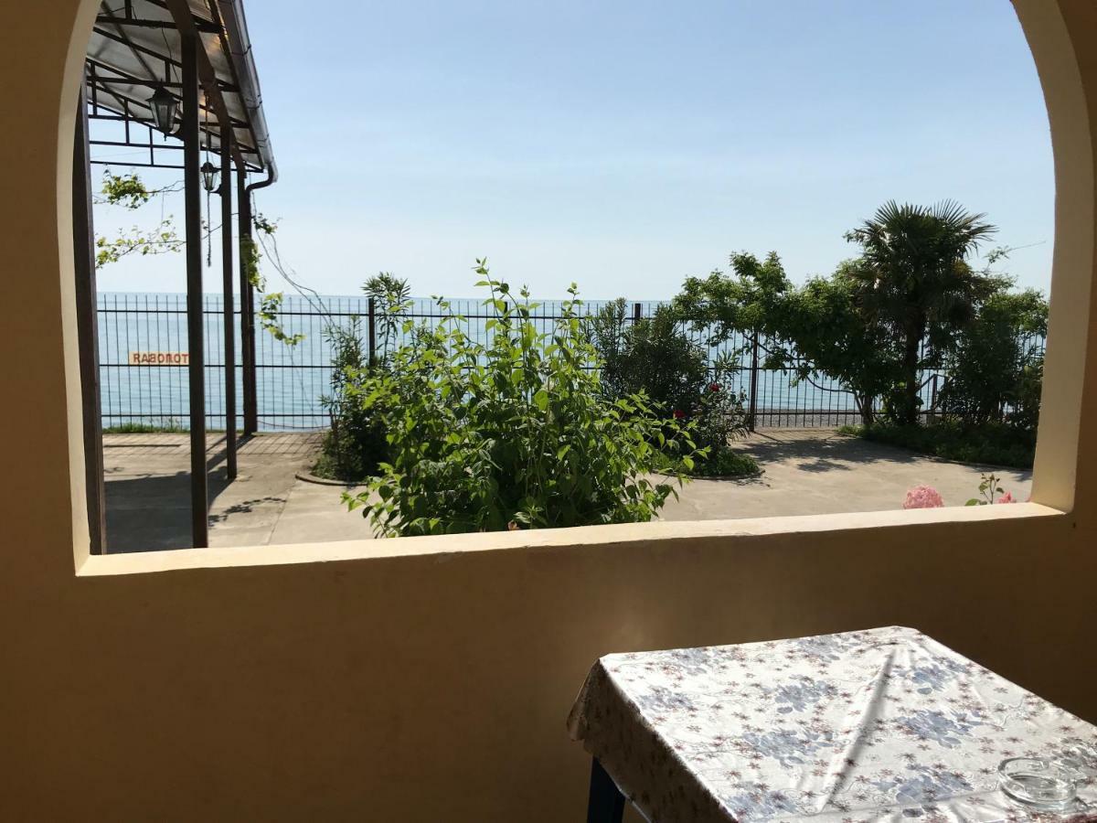 Davel Hotel Gagra Esterno foto