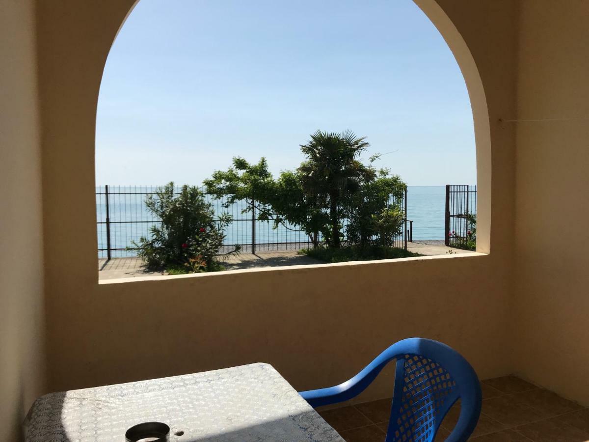 Davel Hotel Gagra Esterno foto